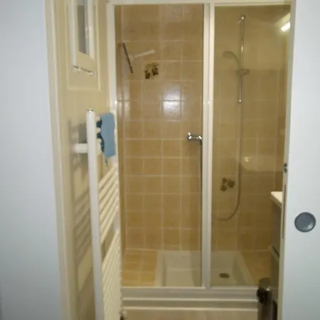 Le Vignoble  2 Pers Coté Vignes